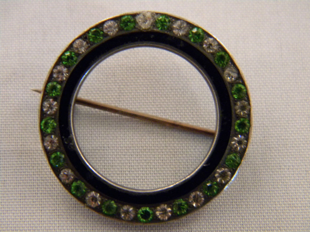 Brooches Circle
 VINTAGE STERLING SILVER CIRCLE PIN BROOCH W GREEN & CLEAR