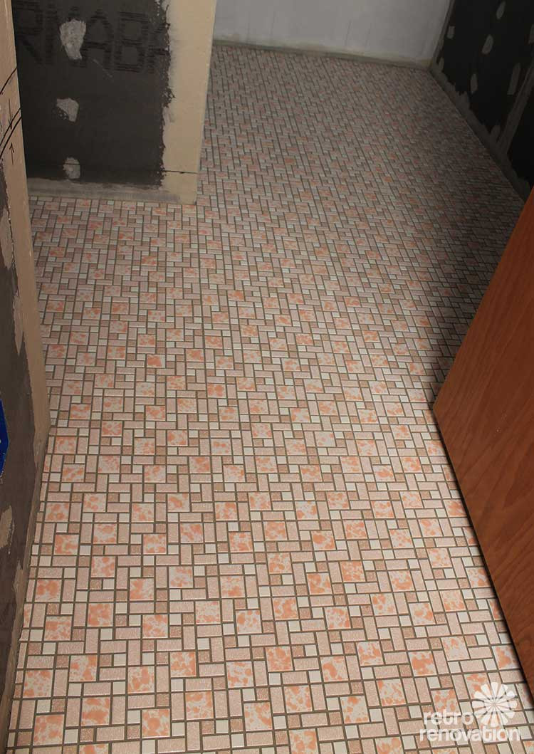 Ceramic Bathroom Floor Tile
 Review SpectraLOCK epoxy grout Retro Renovation