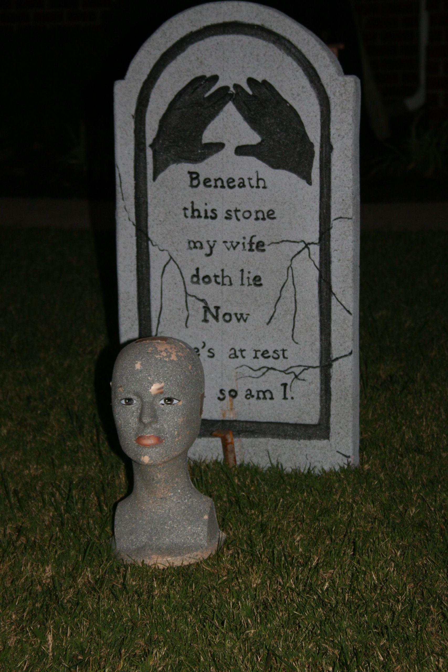 Halloween Grave Stone
 Tombstone For Halloween Quotes QuotesGram