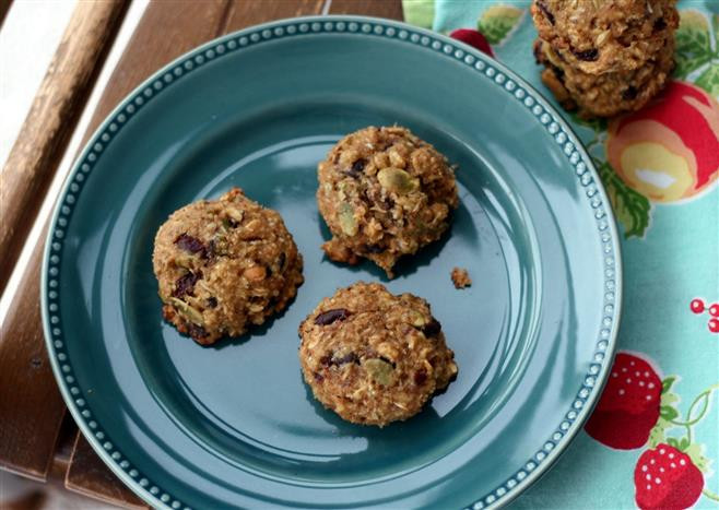 Healthy Breakfast Cookies And Bars
 Healthy breakfast cookie stacks up against cereal bars