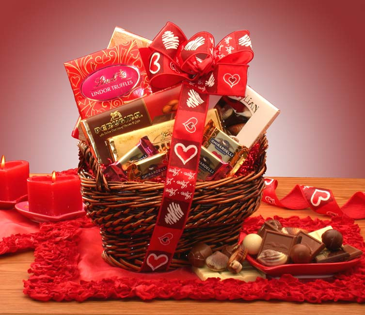Valentines Candy Gift Ideas
 Valentine Gift Baskets Ideas InspirationSeek