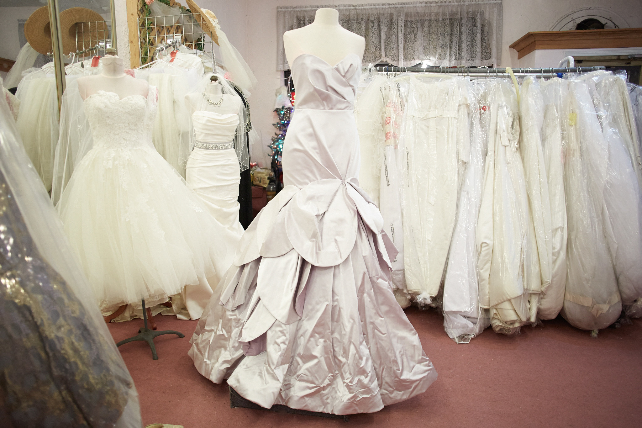 Wedding Dress Consignment Shops
 I Do Designer Bridal Consignment