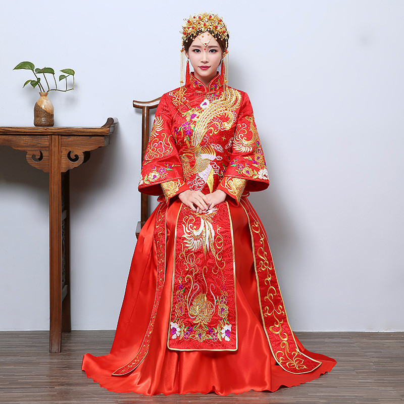Wedding Dress From China
 Gold embroidered red Qun Kwa traditional Chinese wedding
