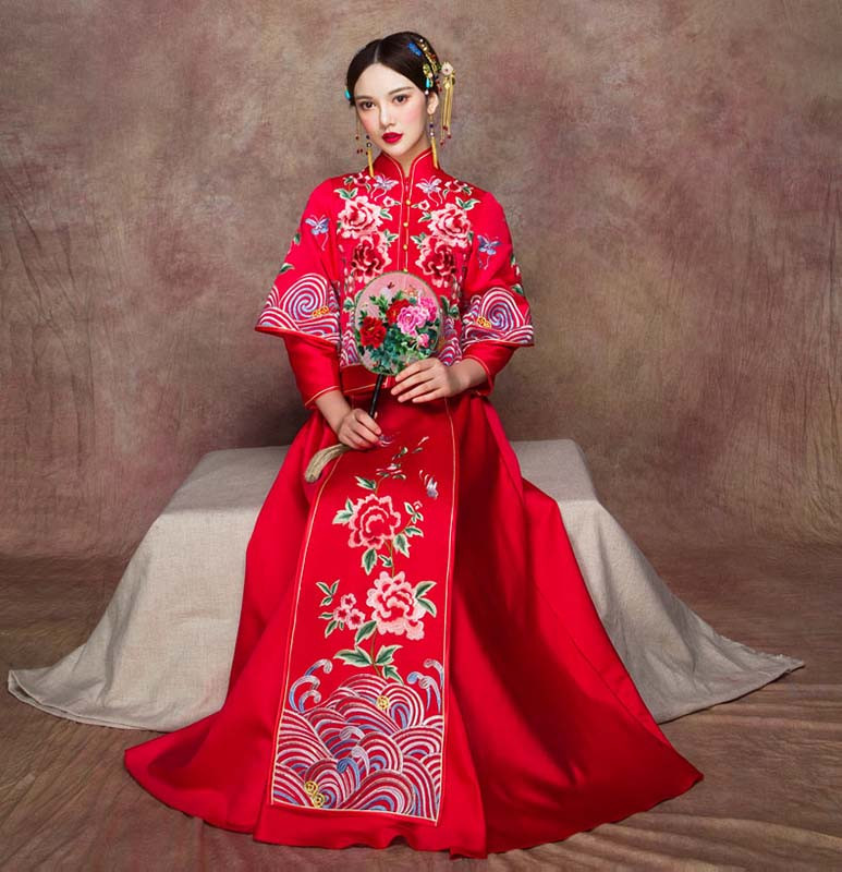 Wedding Dress From China
 Peony flora blue butterflies embroidered traditional red