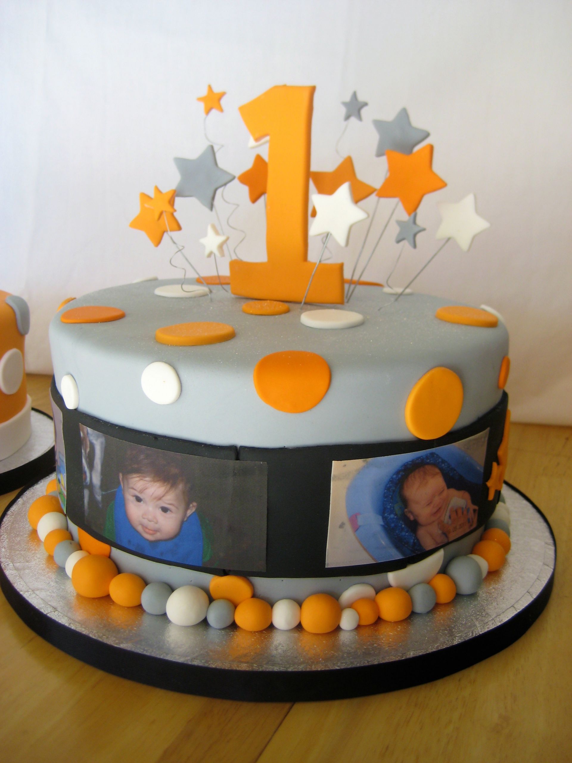 1 Year Old Birthday Cake
 e Year Old in a FLASH cake – Stars Edible and