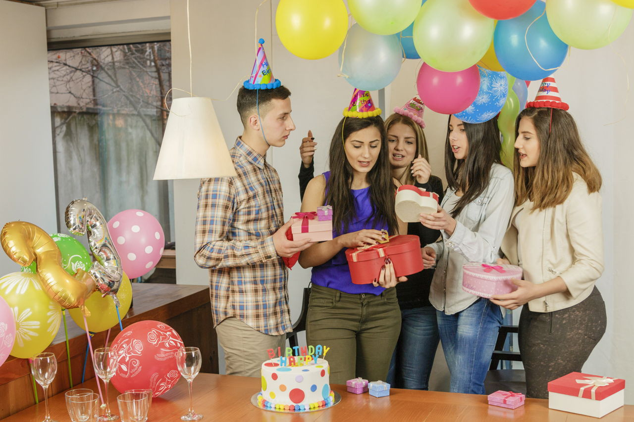 16th Birthday Party Games
 Wonderful 16th Birthday Party Ideas All Girls Will Love