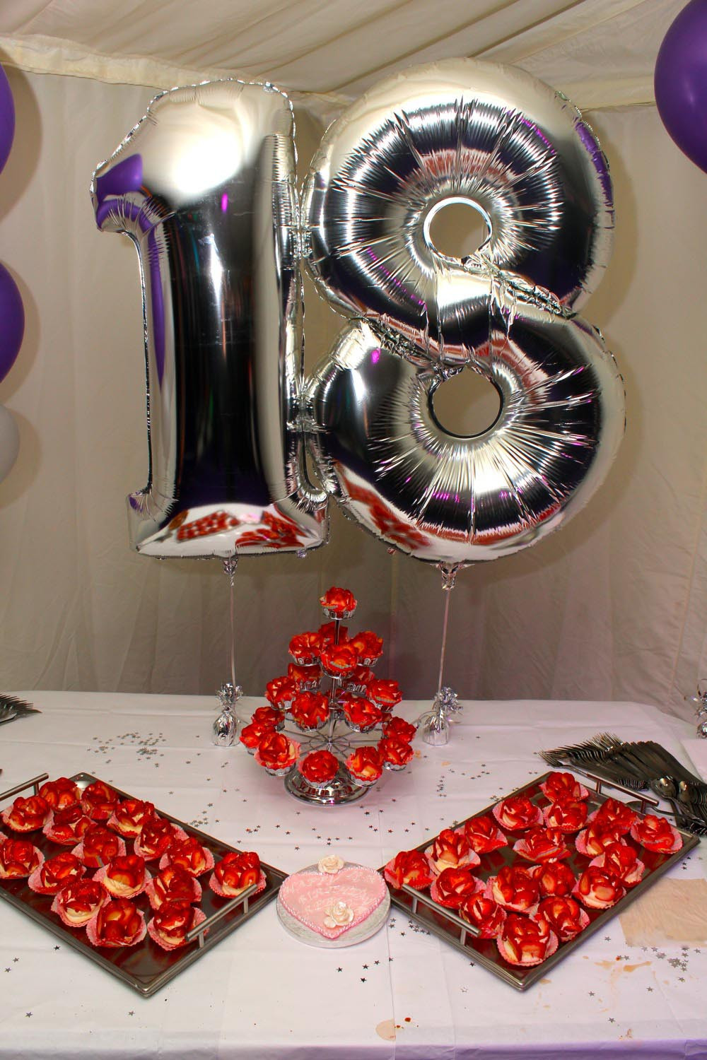 18 Birthday Decorations
 18 Birthday Party Planner