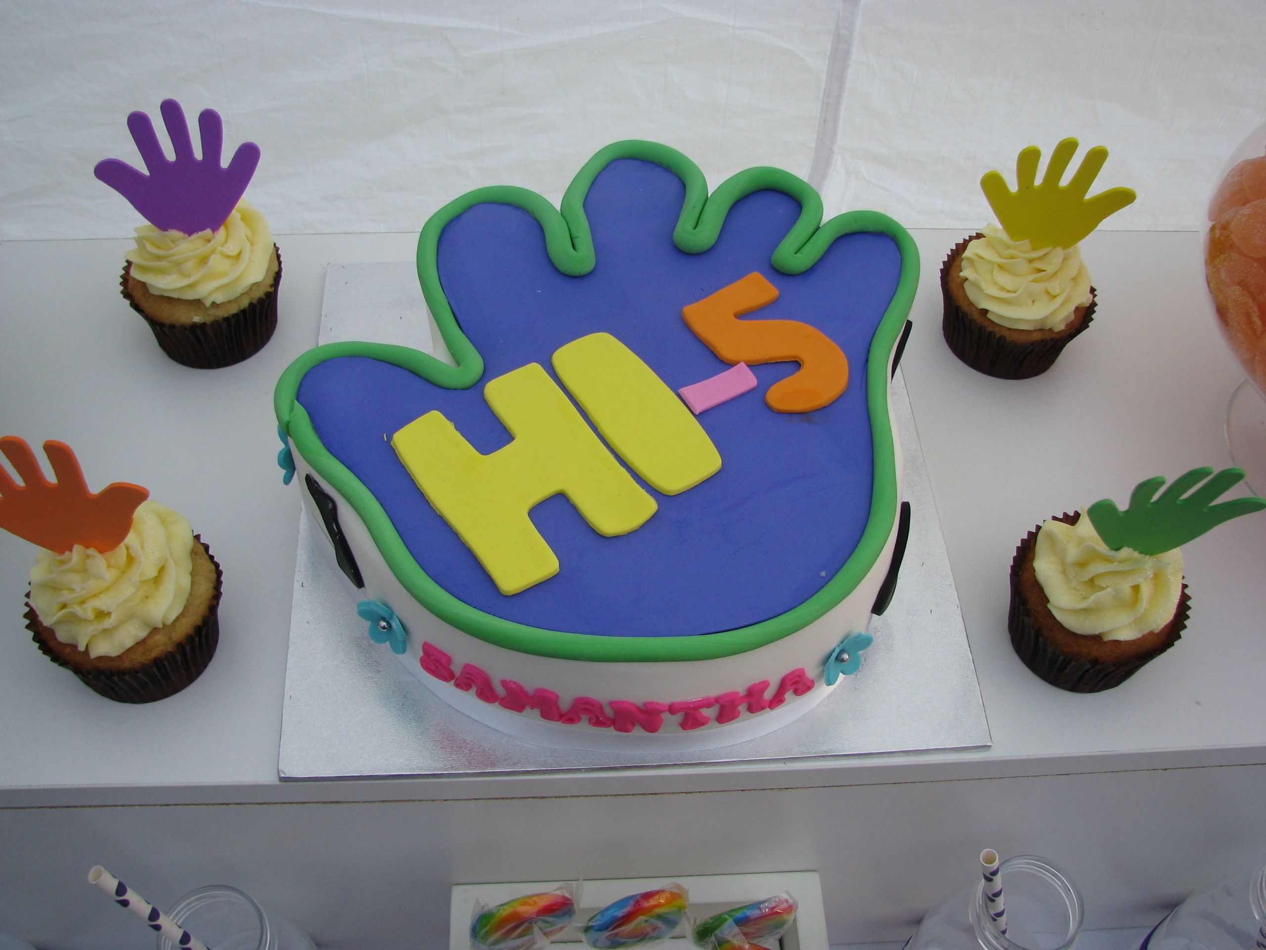 5 Year Old Birthday Party Ideas
 Hi 5 themed Birthday Party