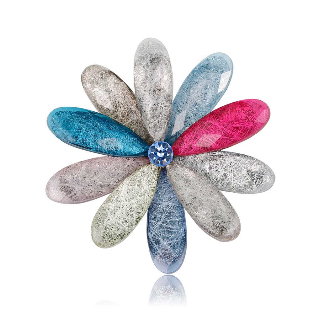 Acrylic Brooches
 Elegant Women Acrylic Brooches Romantic Flower Shape