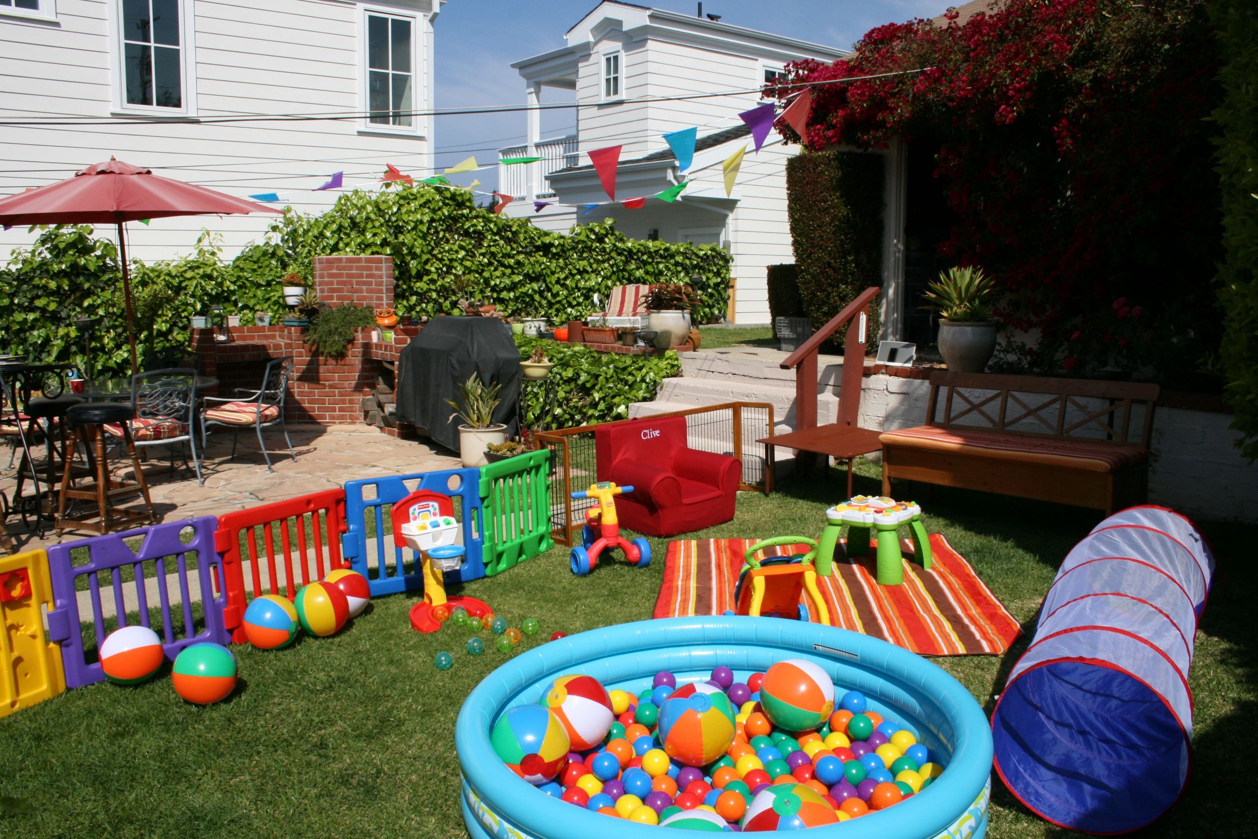 Activities For 1 Year Old Birthday Party
 Baby playground would be the perfect thing for a 1st