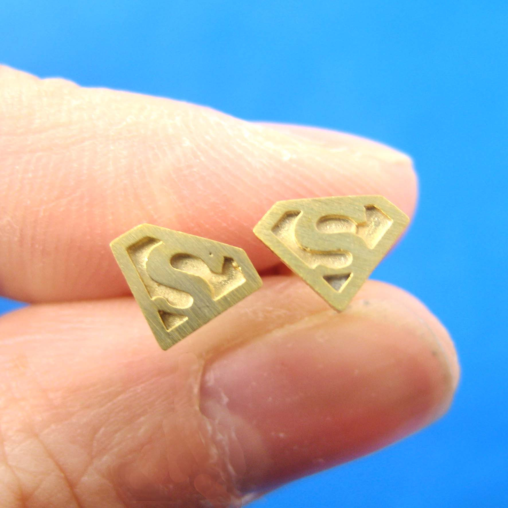Allergy Free Earrings
 Small Superman Logo Symbol Stud Earrings in Gold Allergy
