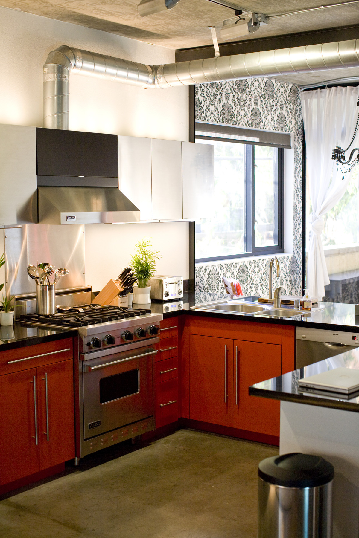 Apartment Therapy Small Kitchen
 Our 10 Favorite Small Kitchens