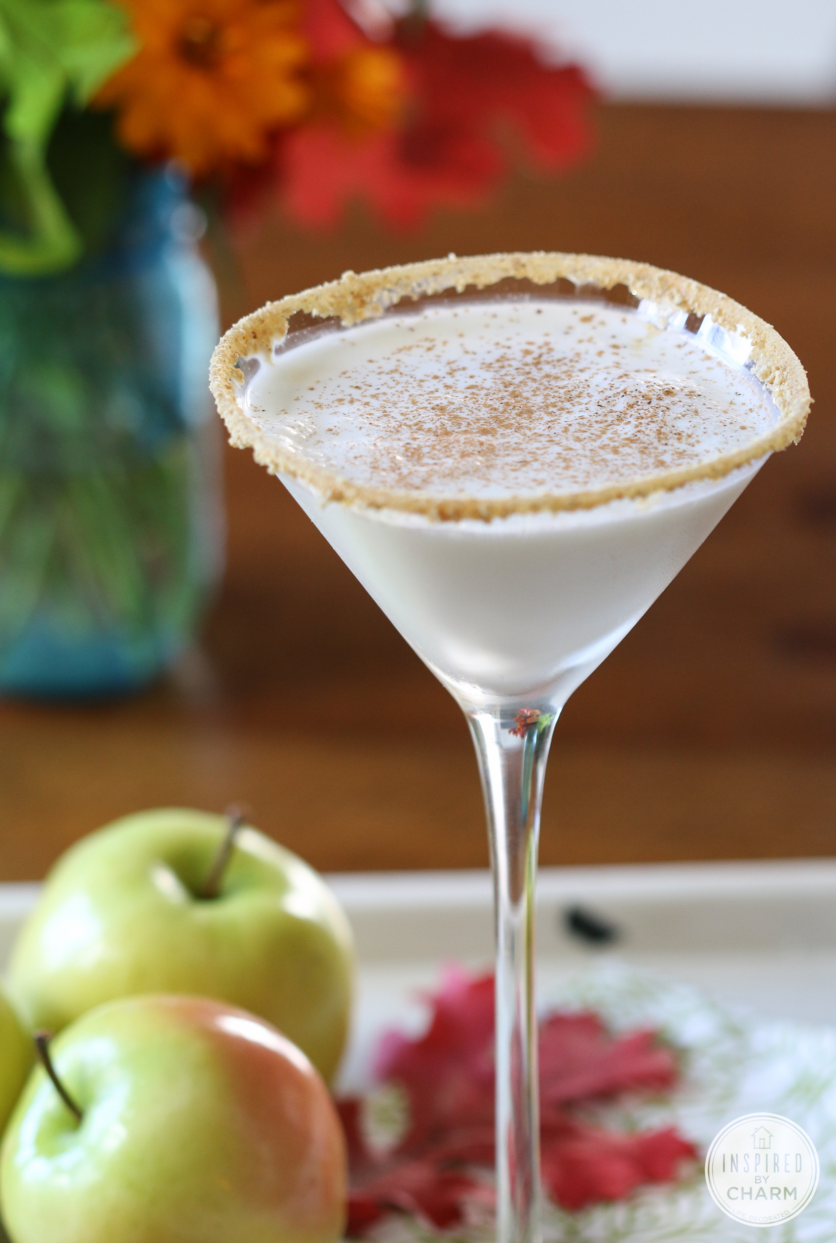Apple Pie Cocktail Recipe
 Caramel Apple Pie Martini delcious fall cocktail recipe