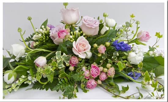April Wedding Flowers
 April Wedding Flowers are Perfect by Rose and Grace