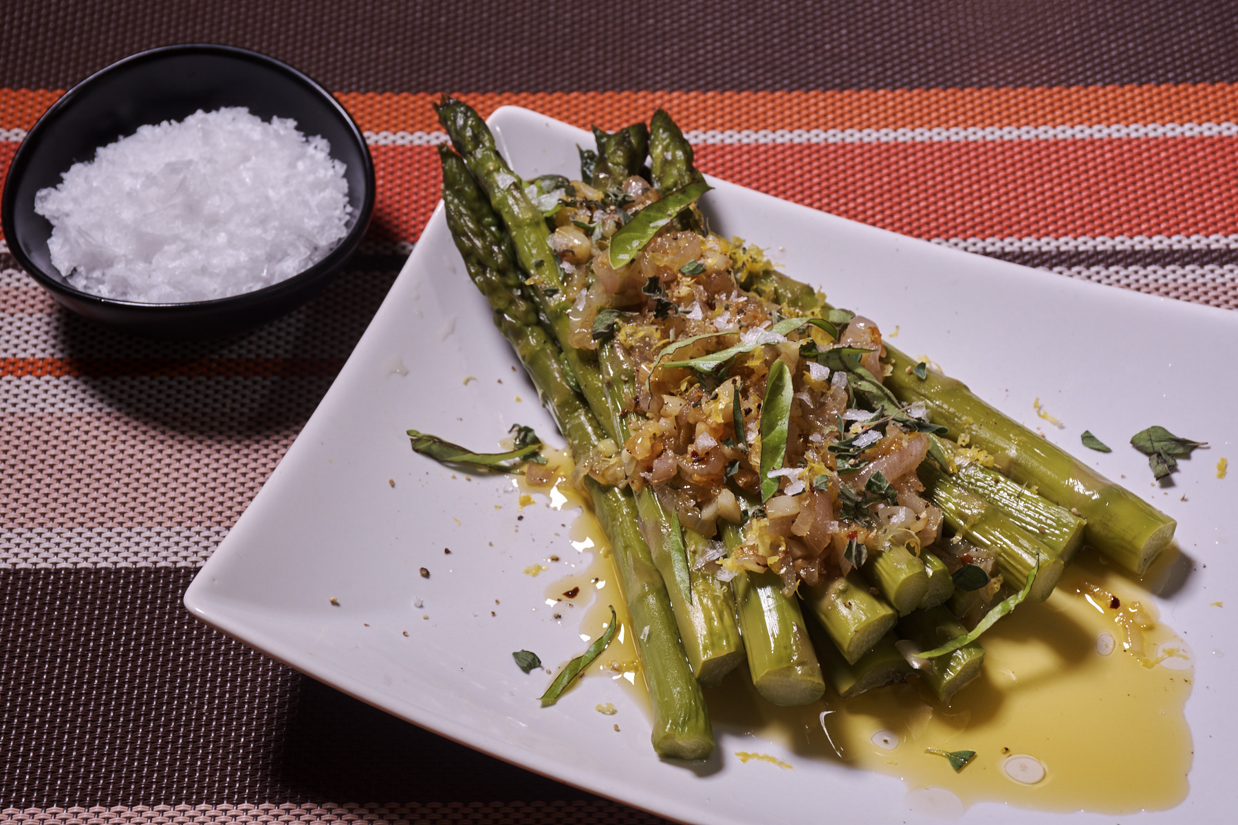 Asparagus Sous Vide
 Sous Vide Asparagus with Garlic Shallot Oil Recipe