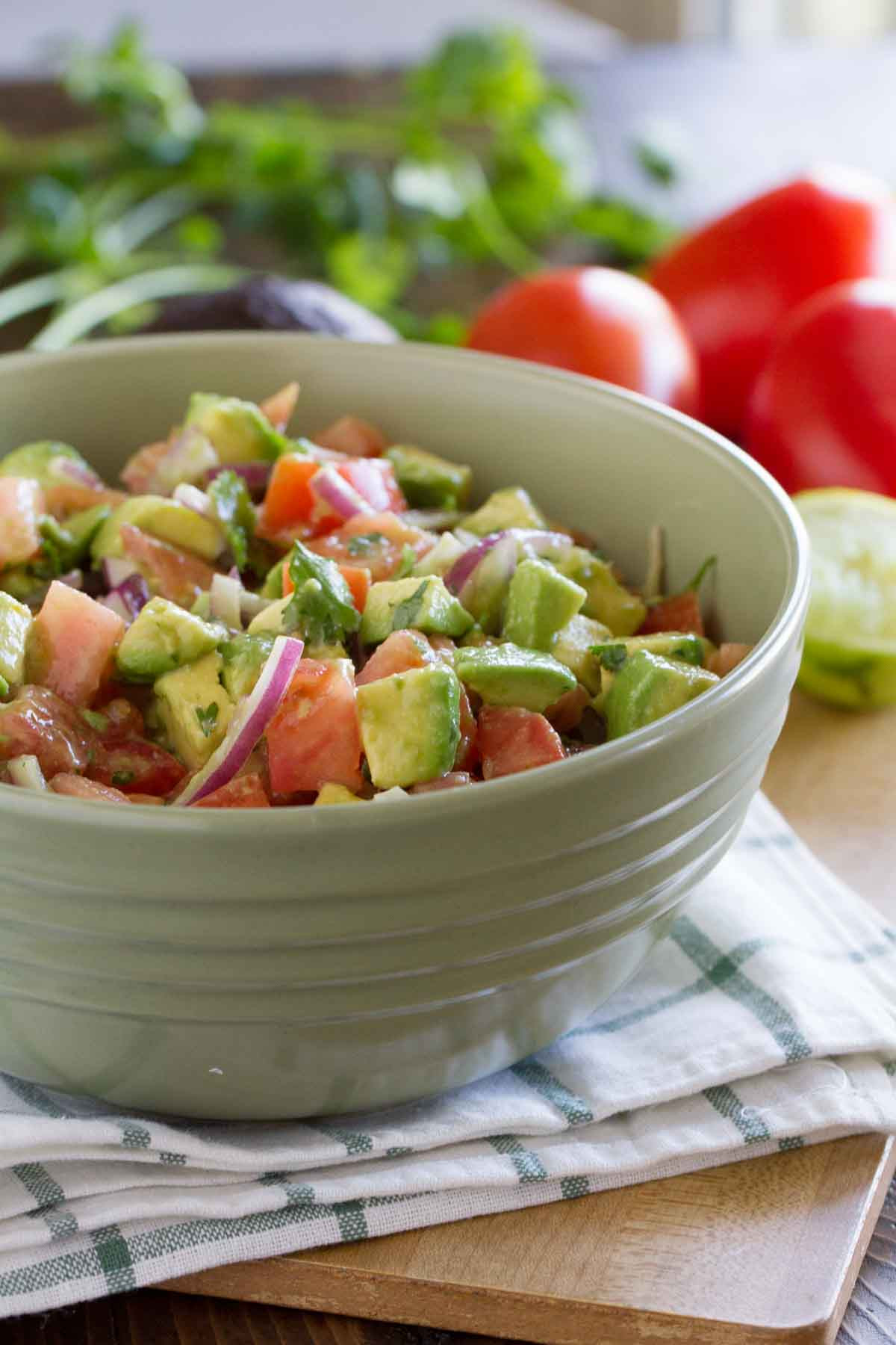 Avocado Tomato Salad
 Avocado and Tomato Salad Taste and Tell