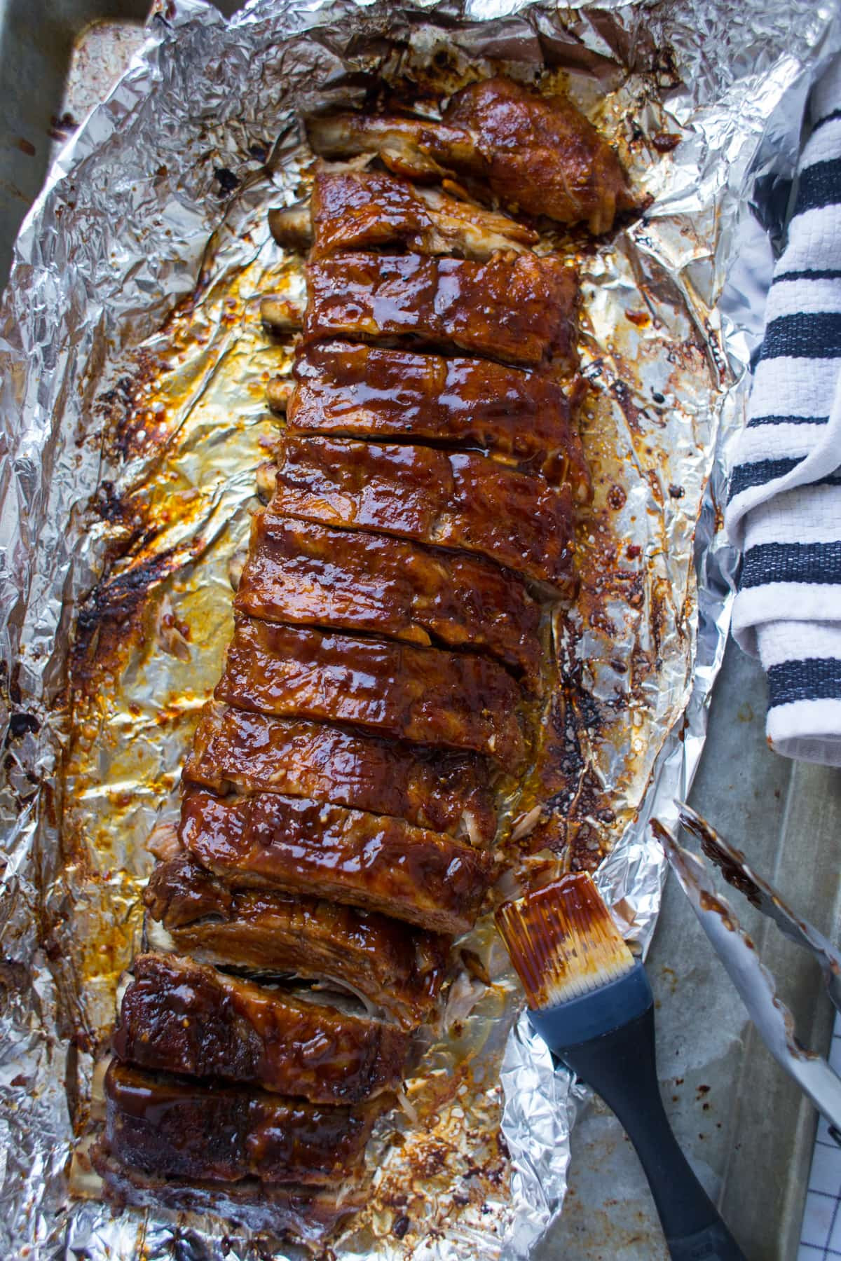 Baby Back Ribs In The Oven Recipes
 Easy Oven Baked Ribs