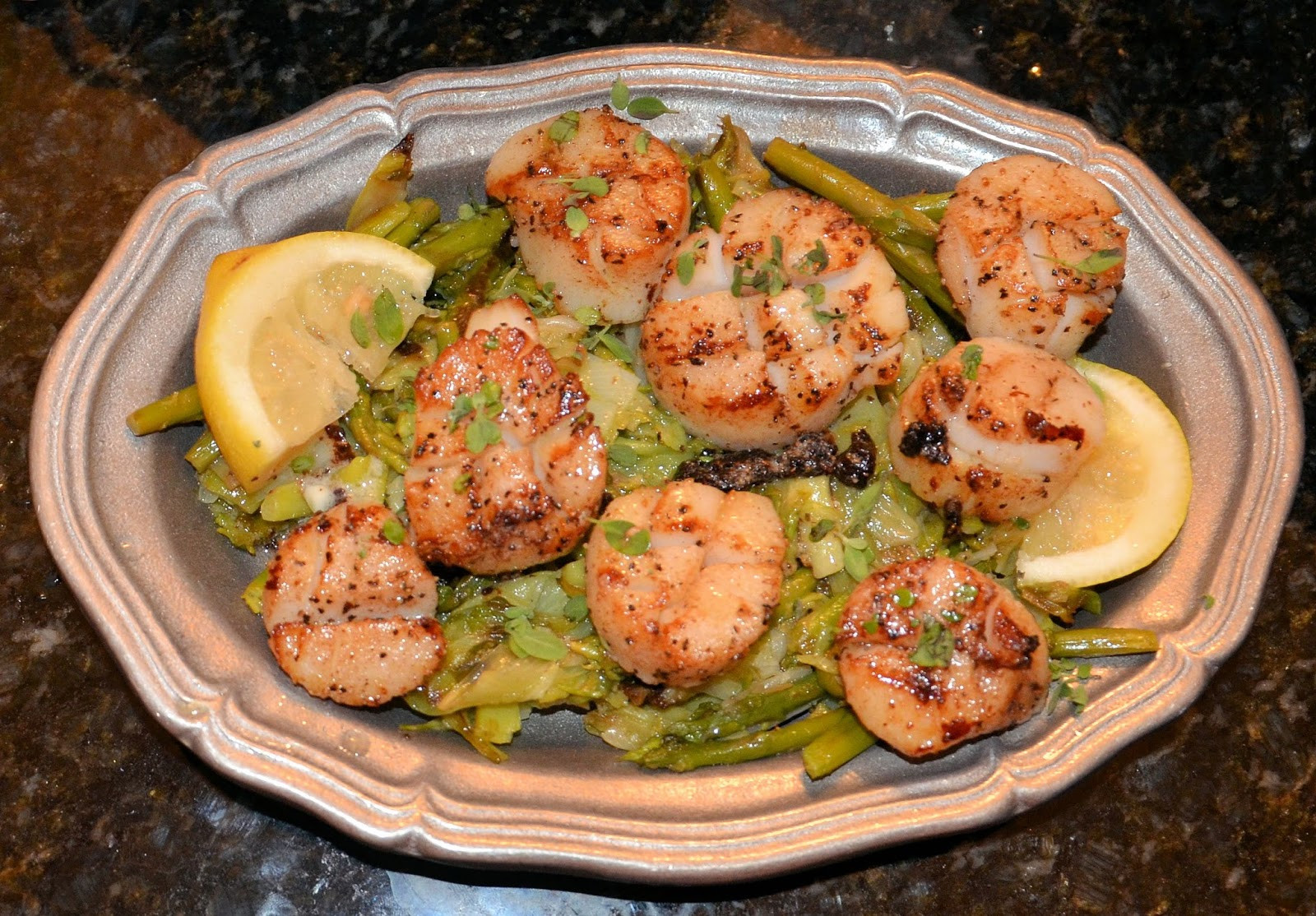 Baby Scallop Recipes
 Pan Seared Scallops With Asparagus And Baby Leeks Recipe