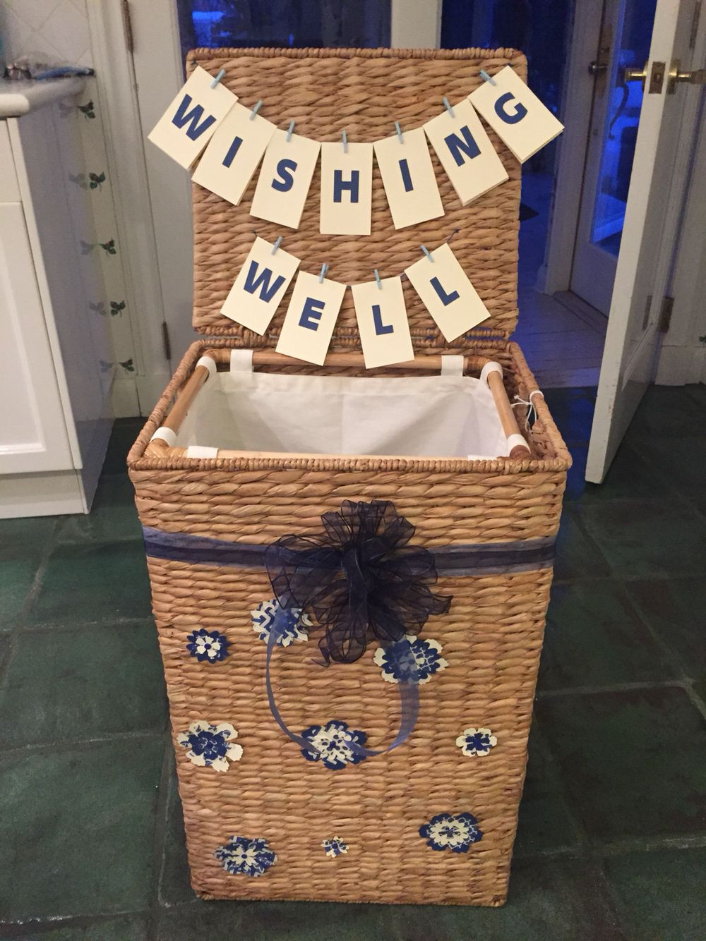 Baby Shower Wishing Well Gift Ideas
 Beautiful wishing well and wishing well hamper is also a