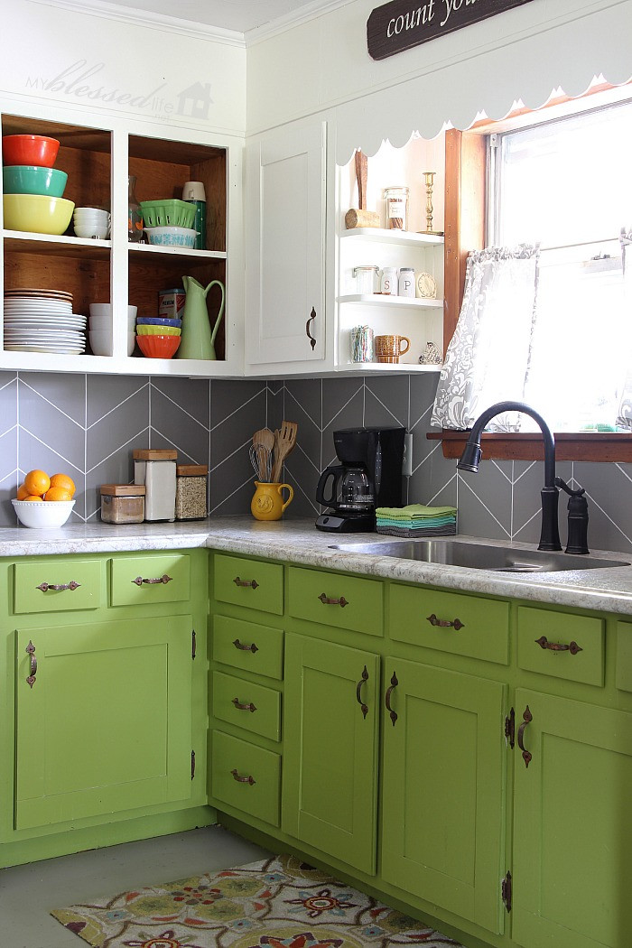 Backsplash Kitchen Diy
 DIY Kitchen Backsplash Ideas