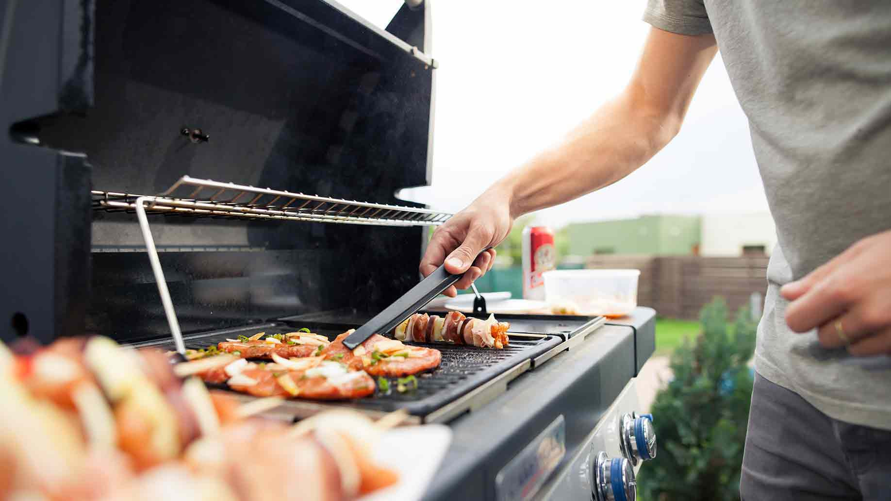 Backyard Barbeque Grills
 4 Types of Outdoor Barbecue Grills Which Should You Buy