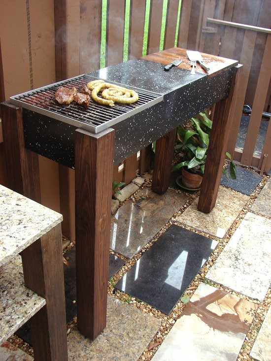 Backyard Barbeque Grills
 10 DIY BBQ Grill Ideas For Summer