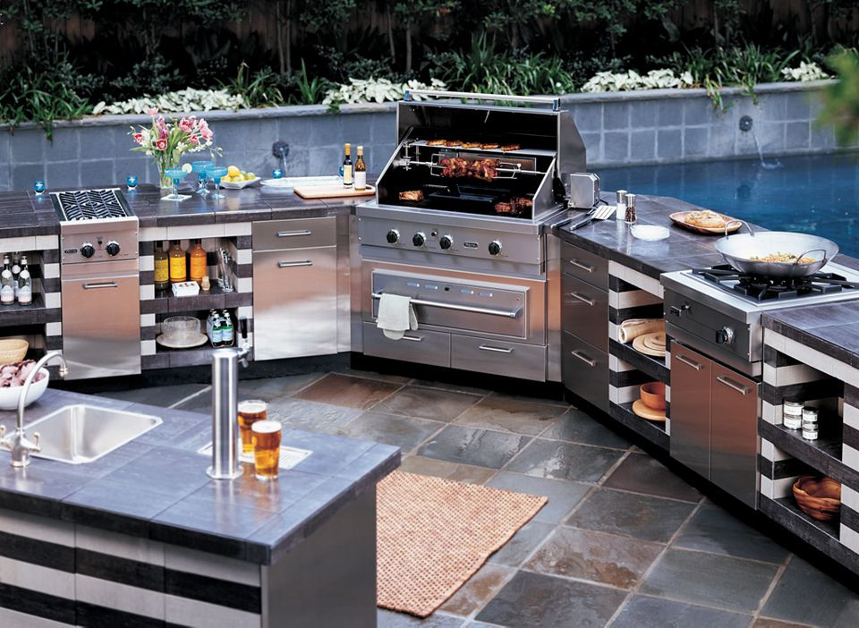 Backyard Barbeque Grills
 Luxury Outdoor Grills Reviewed What to Expect From Best