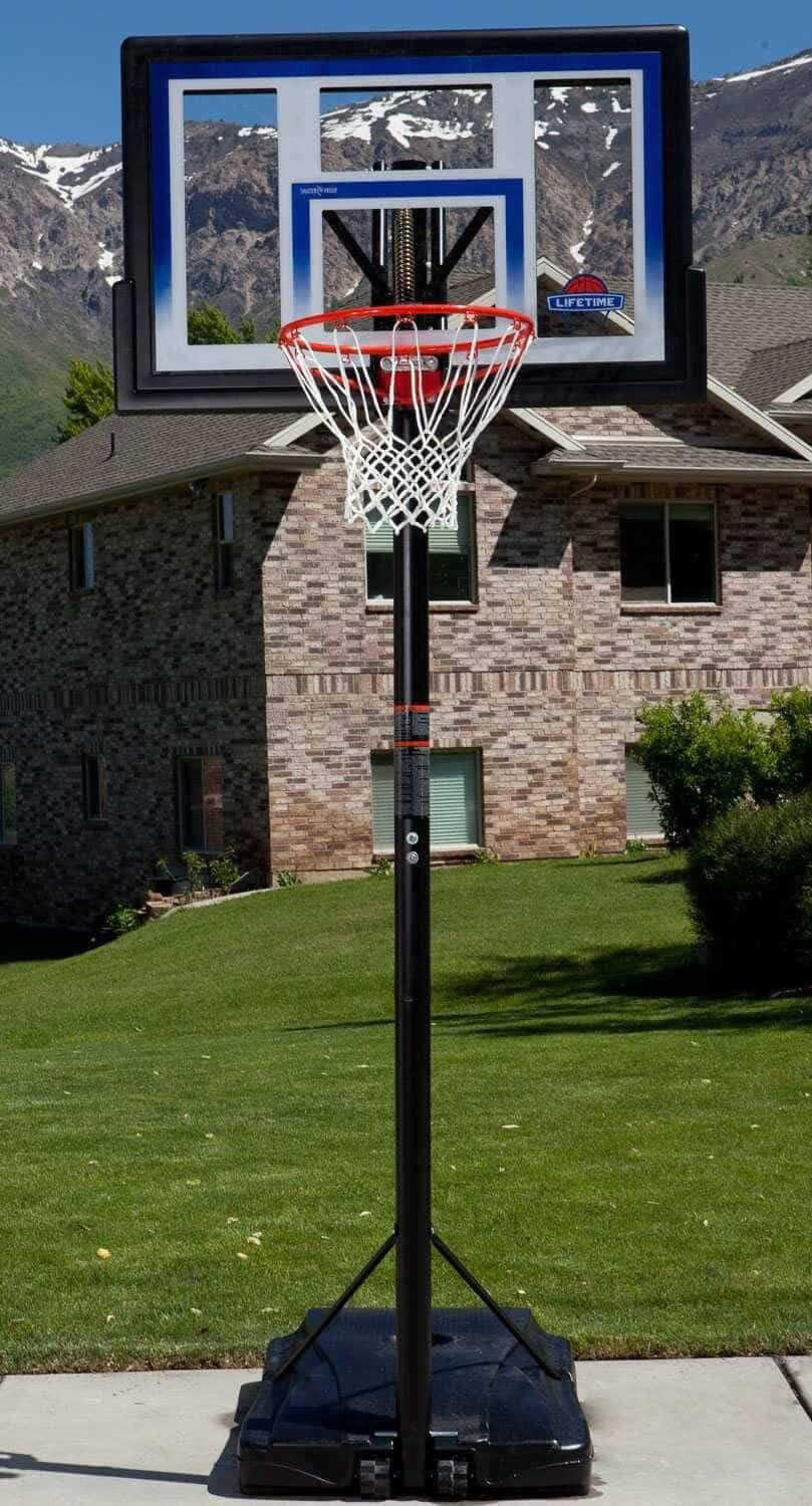 Backyard Basketball Hoop
 Lifetime Courtside Portable Basketball Hoop Review