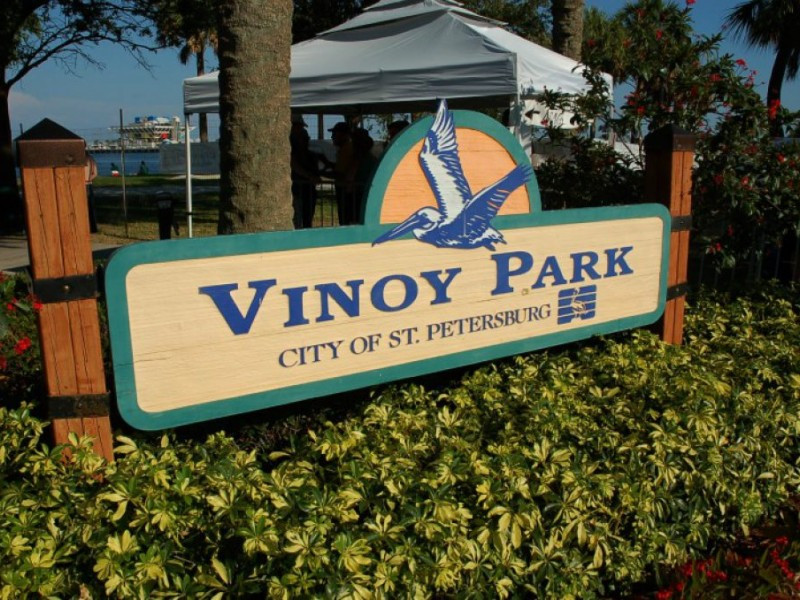 Backyard Bbq 97X
 97X s Backyard Barbecue At Vinoy Park St Pete FL Patch