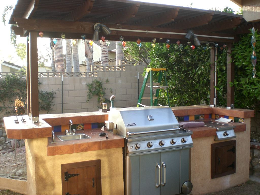 Backyard Bbq Ideas
 Build a backyard barbecue