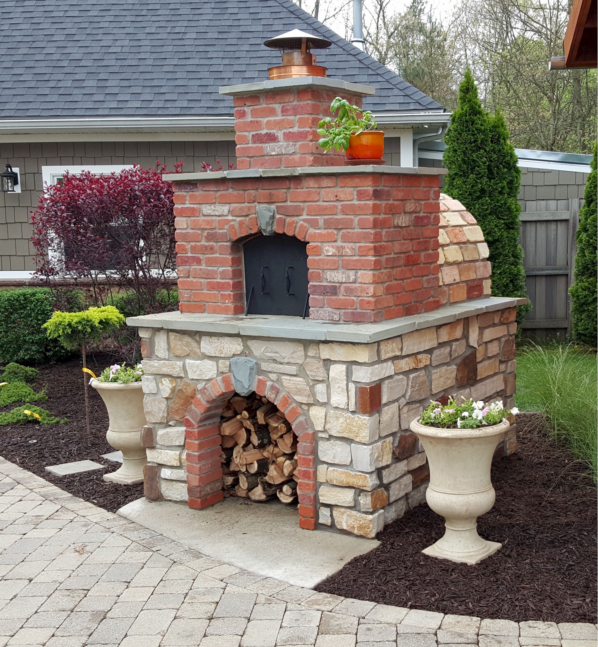 Backyard Brick Oven
 DIY Wood Fired Outdoor Brick Pizza Ovens Are Not ly Easy