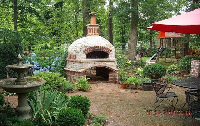 Backyard Brick Oven
 Brick Box Image Outdoor Brick Oven