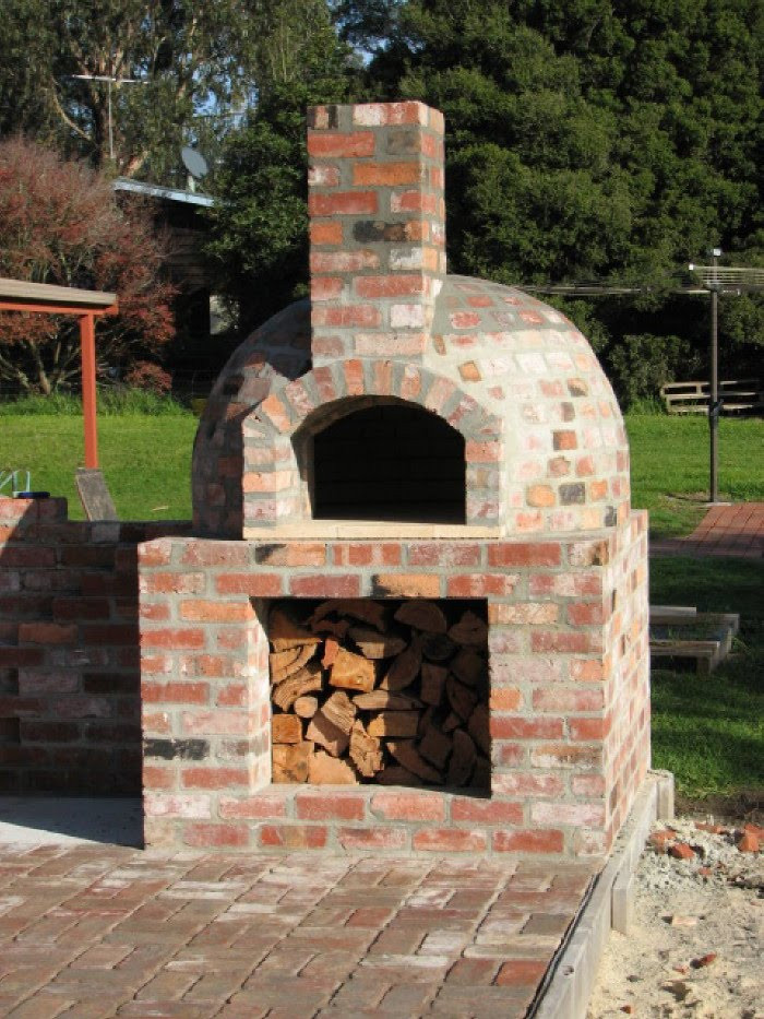 Backyard Brick Oven
 participantovens woodfiredworkshops