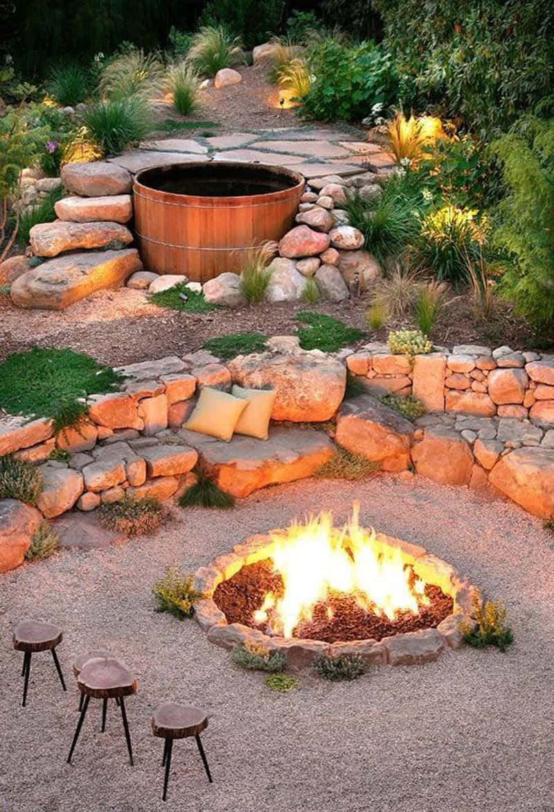 Backyard Camp Fire
 Best Outdoor Fire Pit Ideas to Have the Ultimate Backyard