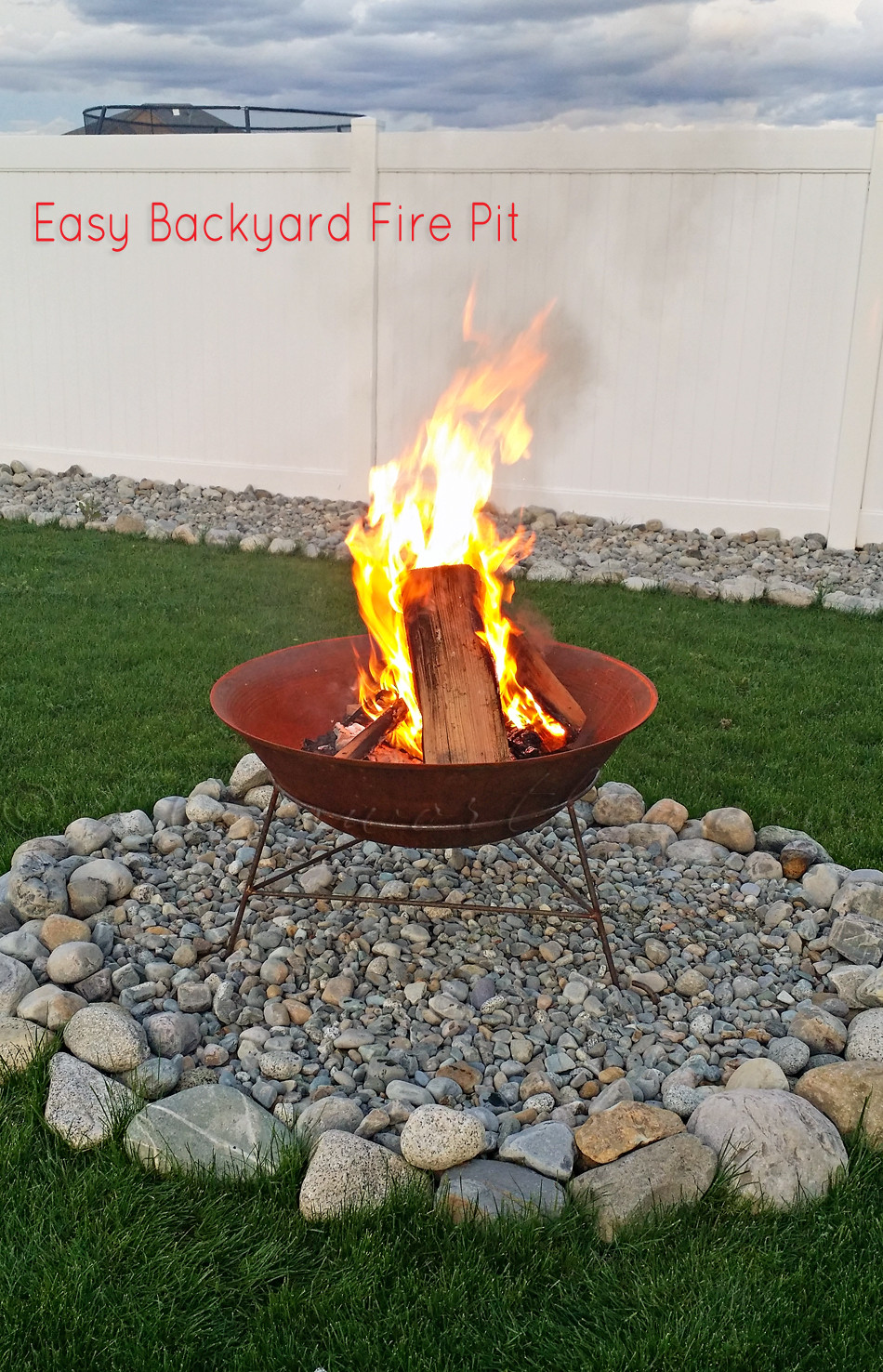 Backyard Camp Fire
 Easy Backyard Fire Pit In Less than 30 Minutes