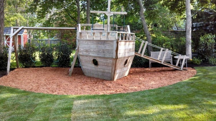 Backyard Children'S Play Equipment
 20 The Coolest Backyard Designs With Playgrounds