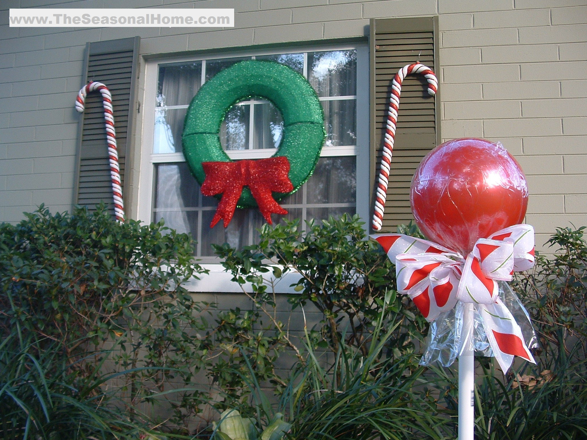 Backyard Christmas Decorations
 Outdoor “CANDY” A Christmas Decorating Idea The