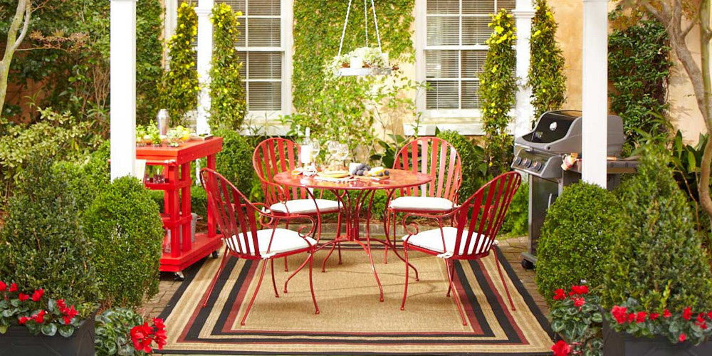 Backyard Christmas Party Ideas
 Ideas for an Outdoor Christmas Party