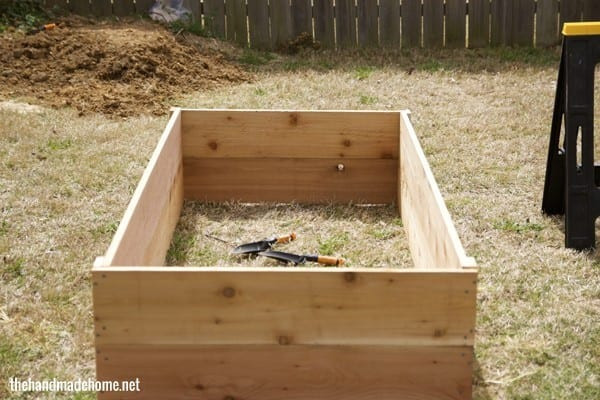 Backyard Garden Box
 how to build a garden box