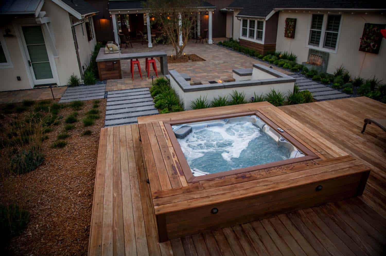 Backyard Hot Tub
 40 Outstanding Hot Tub Ideas To Create A Backyard Oasis