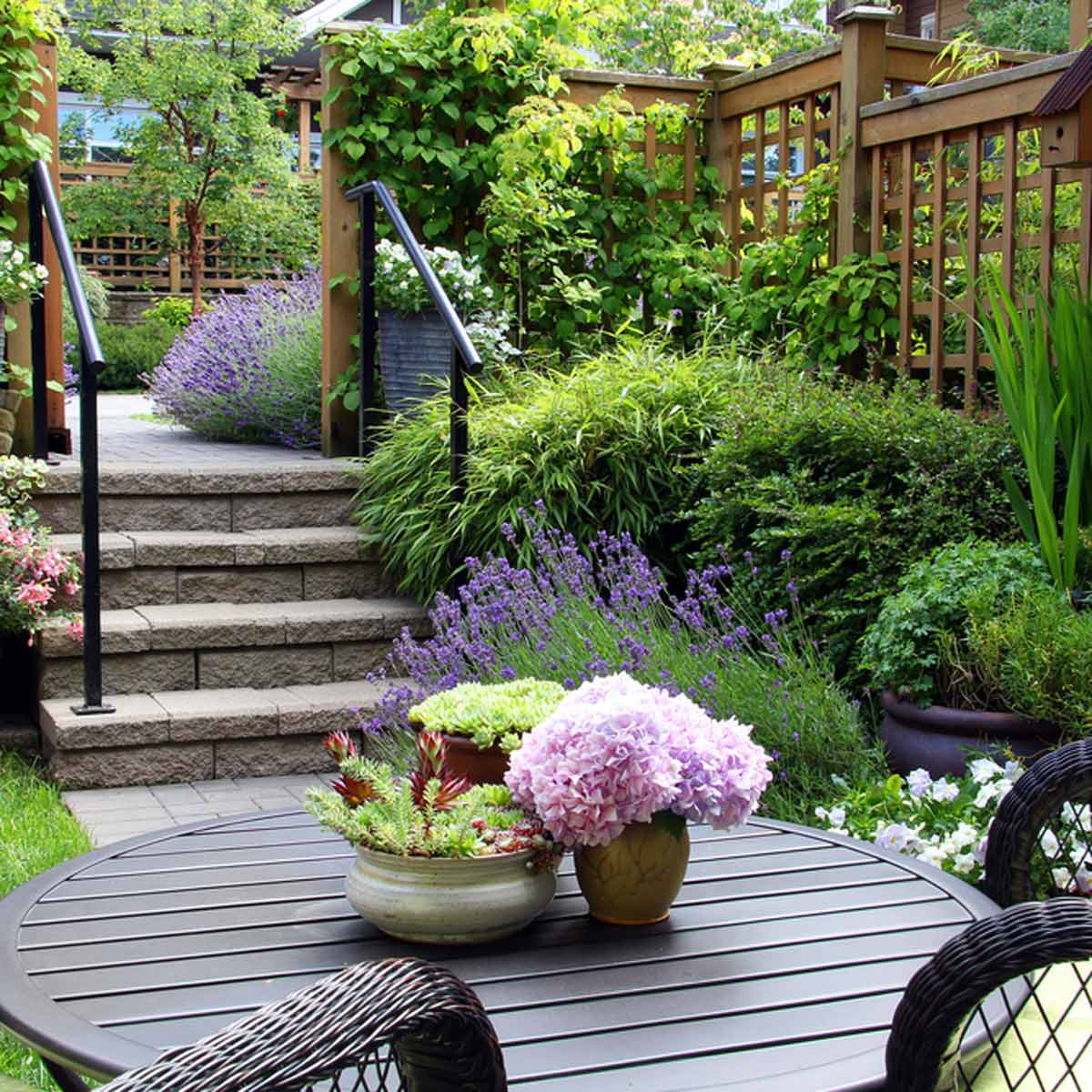 Backyard Ideas For Small Yard
 14 Small Yard Landscaping Ideas to Impress