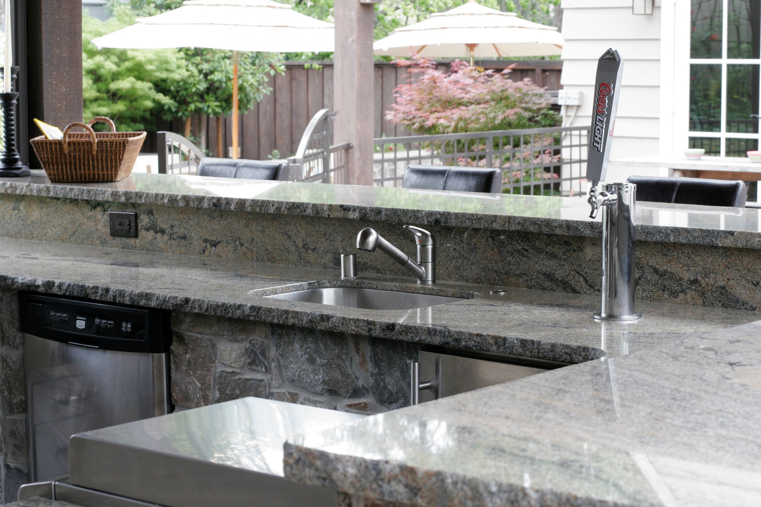 Backyard Kitchen &amp; Tap
 Outdoor Kitchen