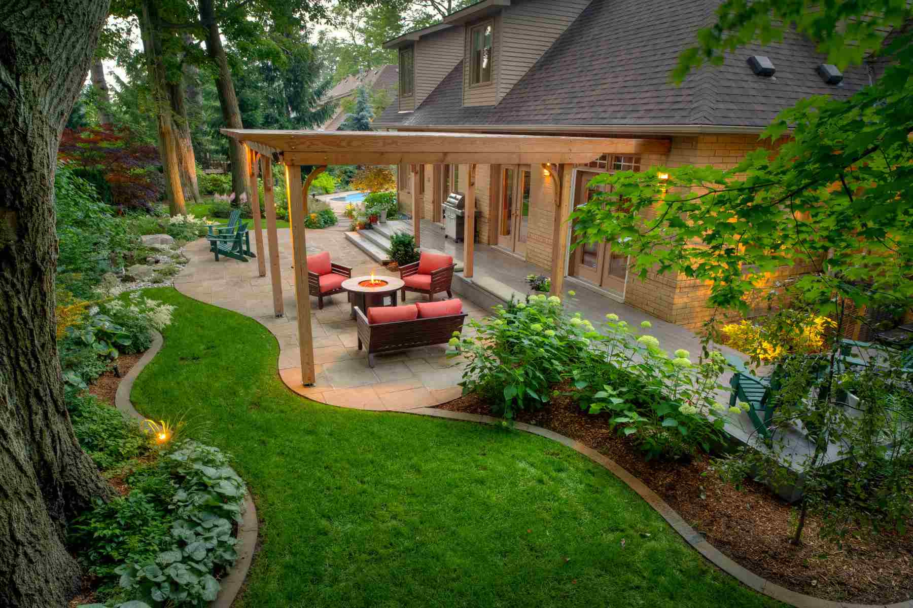 Backyard Landscaping Idea
 50 Backyard Landscaping Ideas to Inspire You