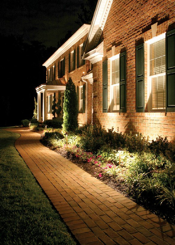 Backyard Landscaping Lighting
 20 Landscape Lighting Design Ideas DIY Design & Decor