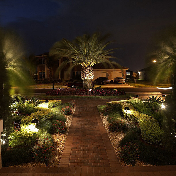 Backyard Landscaping Lighting
 Landscape Lighting Ideas Inviting Serene Outdoor