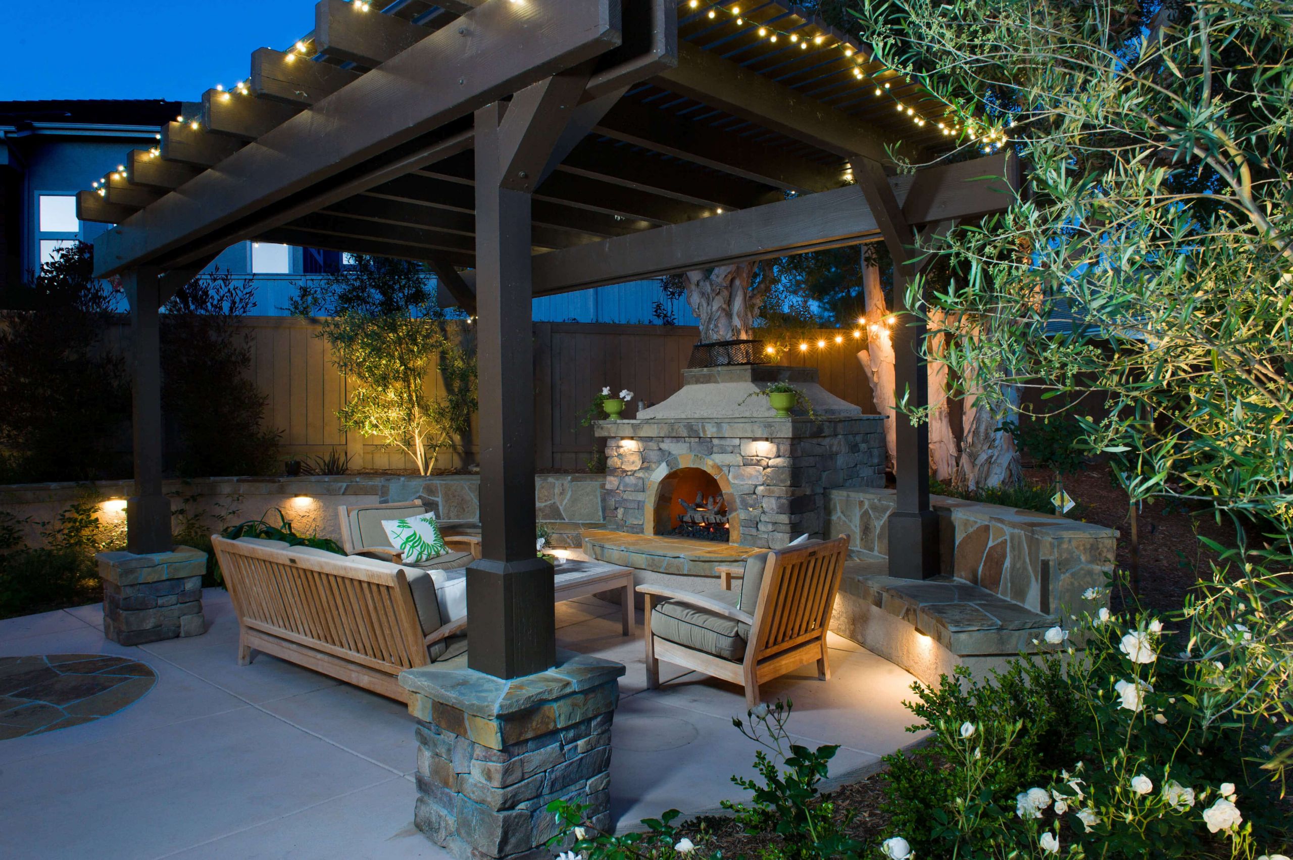 Backyard Landscaping Lighting
 Outdoor Lighting and Landscape Lighting