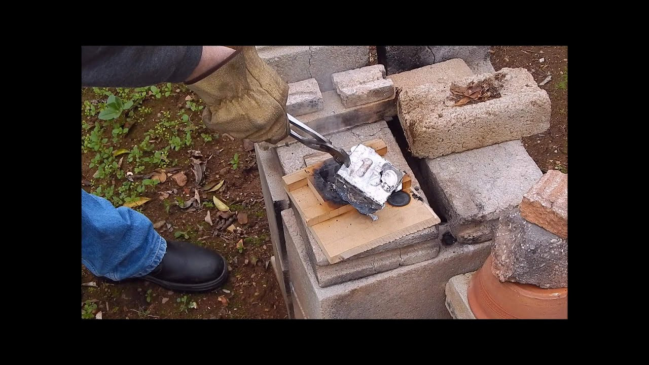 Backyard Metal Casting
 Backyard metal casting epic fail