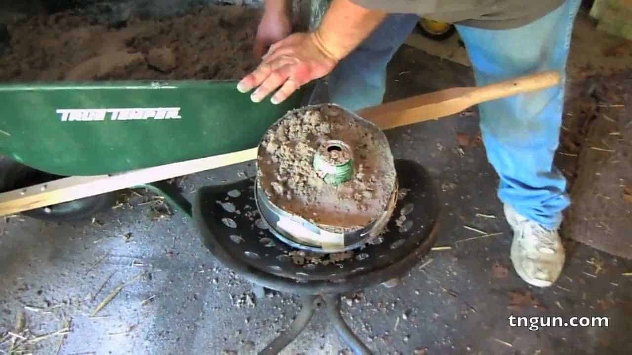 Backyard Metal Casting
 How to Build a DIY Foundry For Backyard Metal Casting