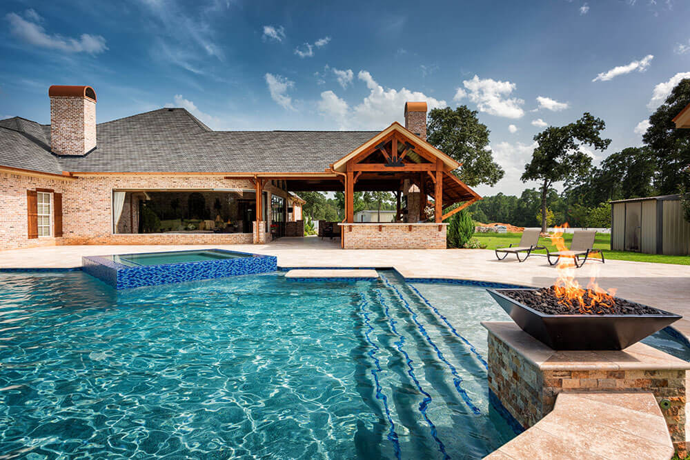 Backyard Paradise Pool
 Backyard Paradise Luxury Pools