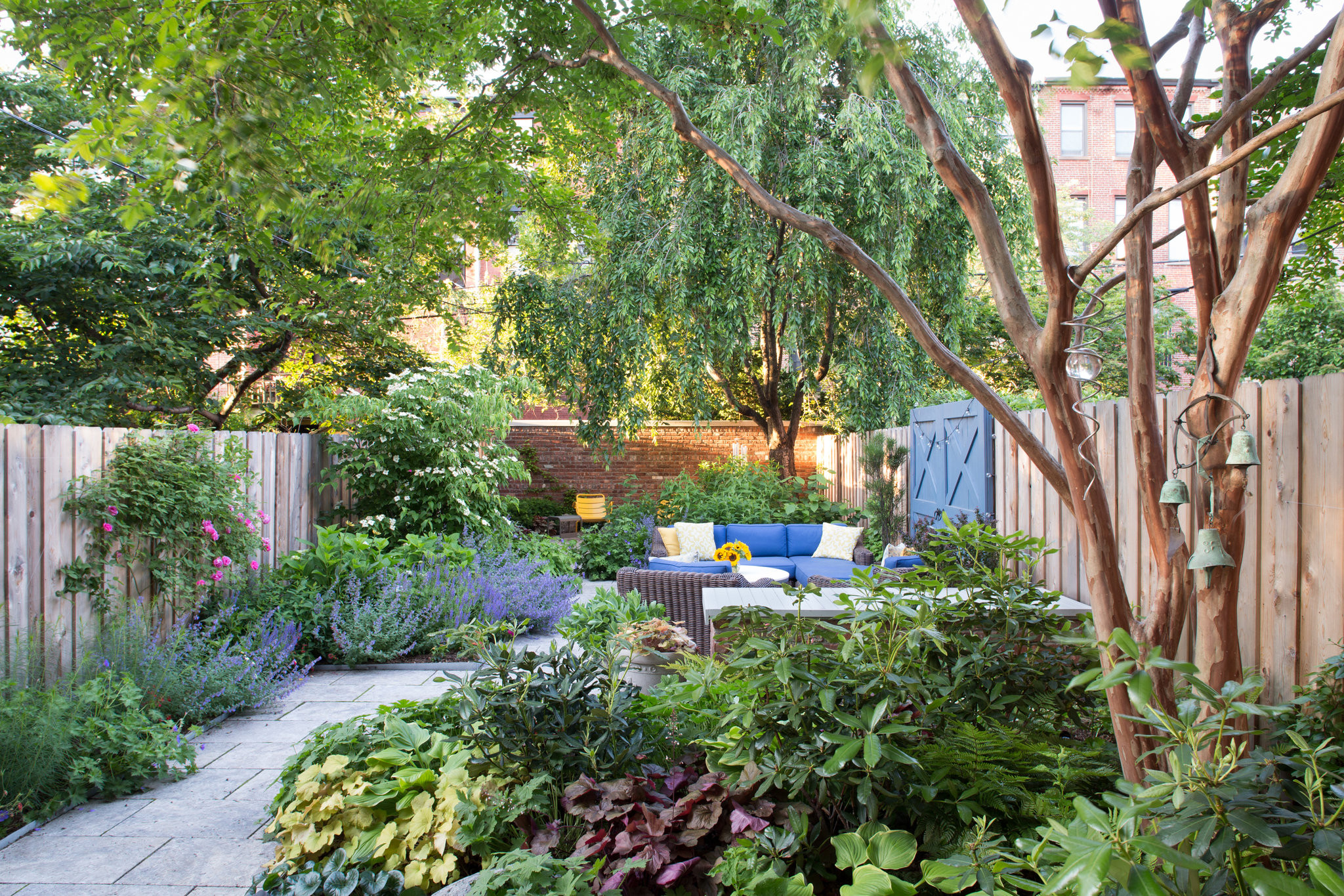 Backyard Park Slope
 Creating a Garden Oasis in the City The New York Times